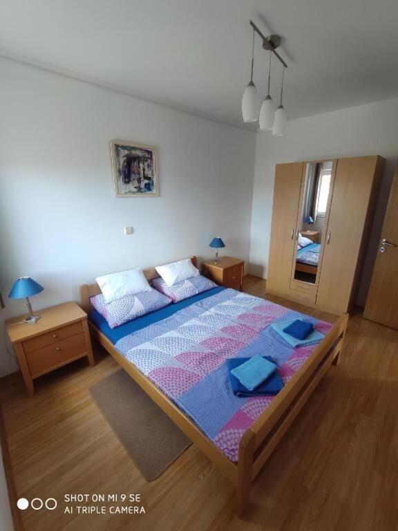 Apartments Antonija - Fitness Vinišće 外观 照片